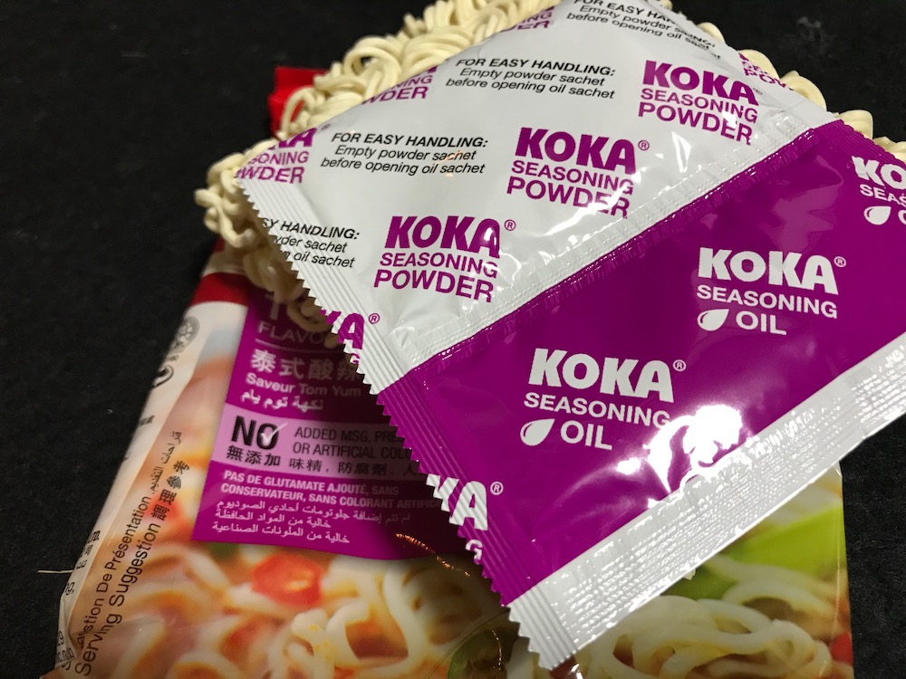 KOKA インスタント麺トムヤム味 中身