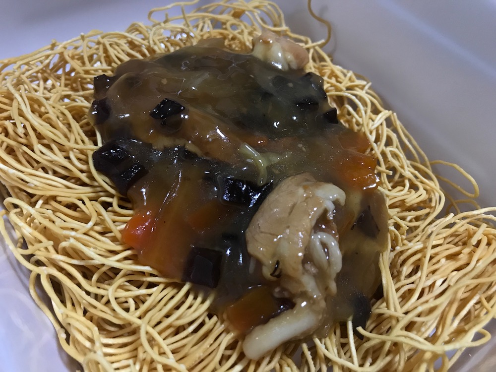 ペヤング中華風そのまま皿うどん 馴染みのない味 さがの日々 ペヤング中華風そのまま皿うどん 馴染みのない味 さがの日々