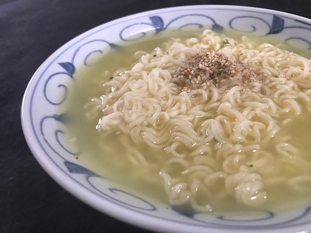 サッポロ一番 塩らーめん安曇野わさび風味　出来上がり