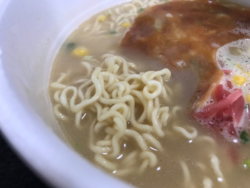 サンポー焼豚ラーメンpresents 糖質OFF麺