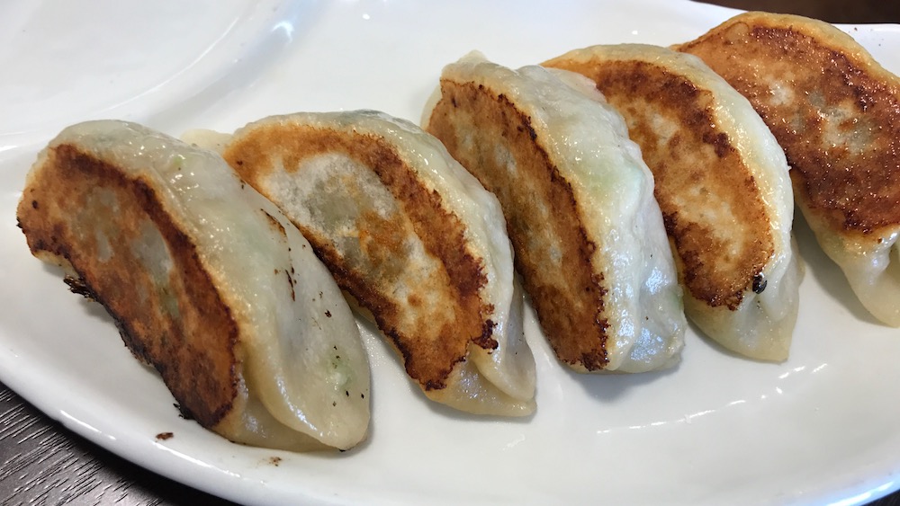 関東軒　餃子