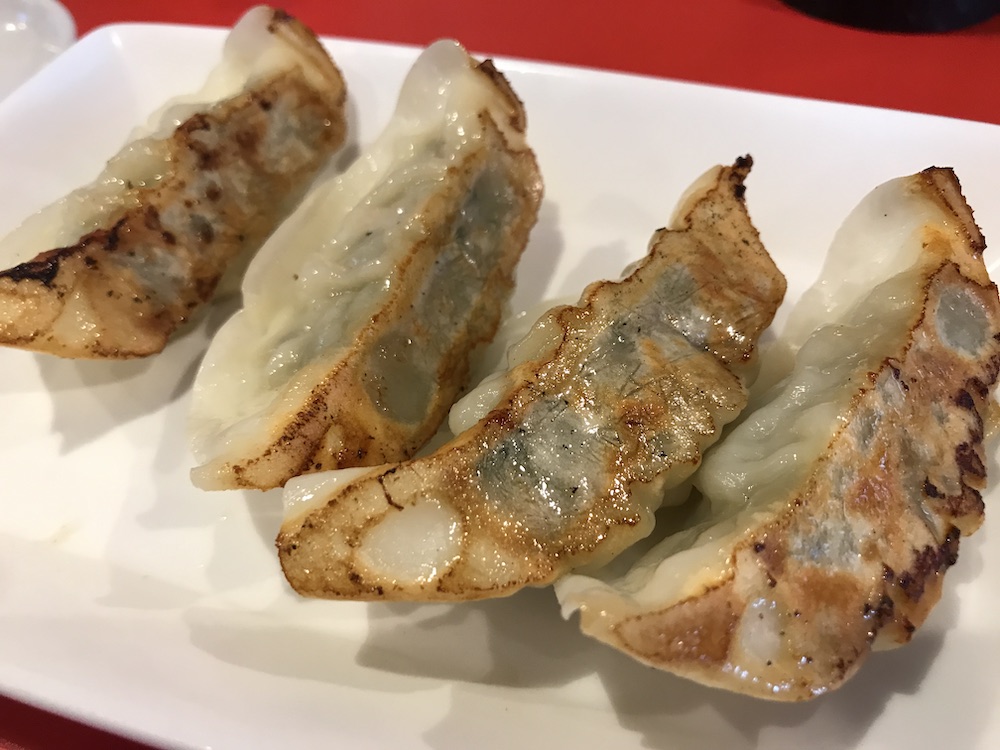 ひろちゃんラーメン　ランチセット　餃子