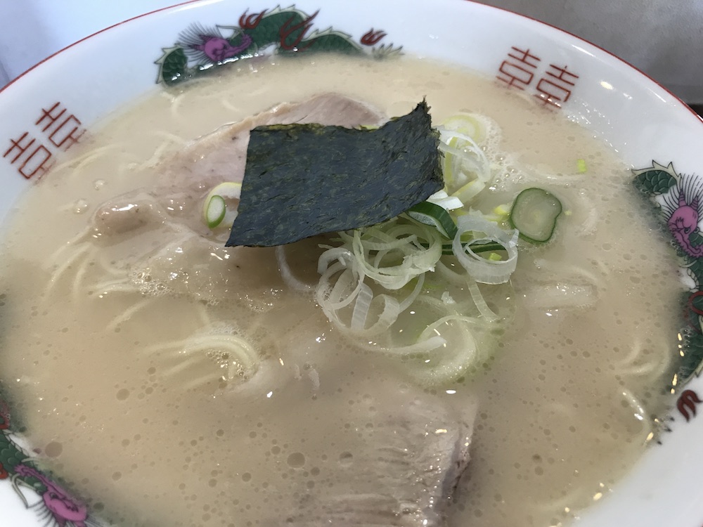 一休軒呉服町店　ラーメン
