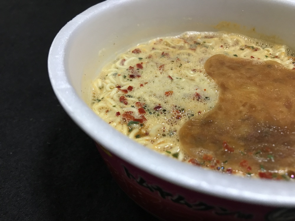 焼豚ラーメン トムヤムクン味　出来上がり