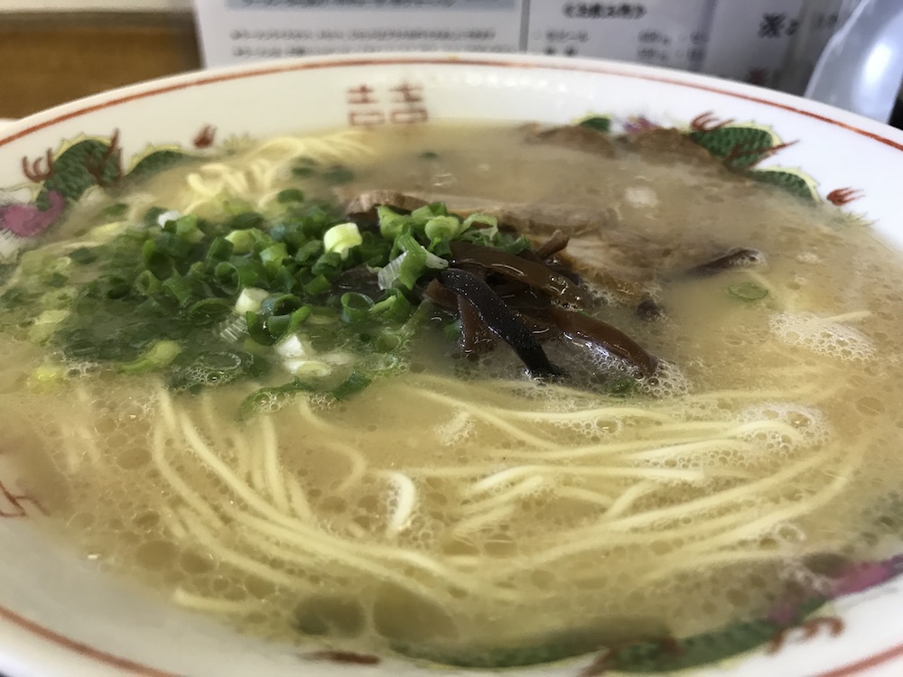 ラーメン繊月　ラーメン　500円