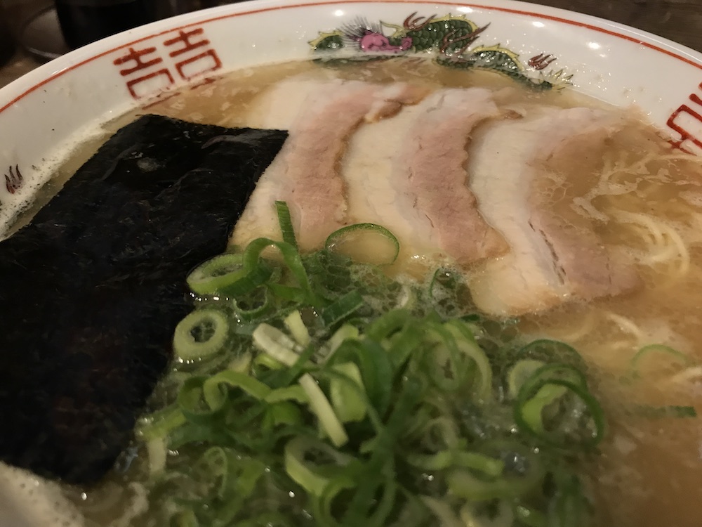 らーめん家 MARU 豚骨らーめん