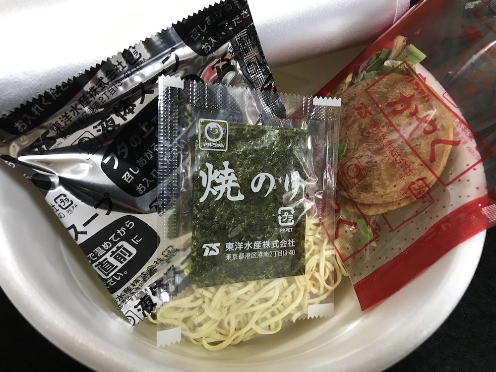中華そば処琴平荘中華そば　中身