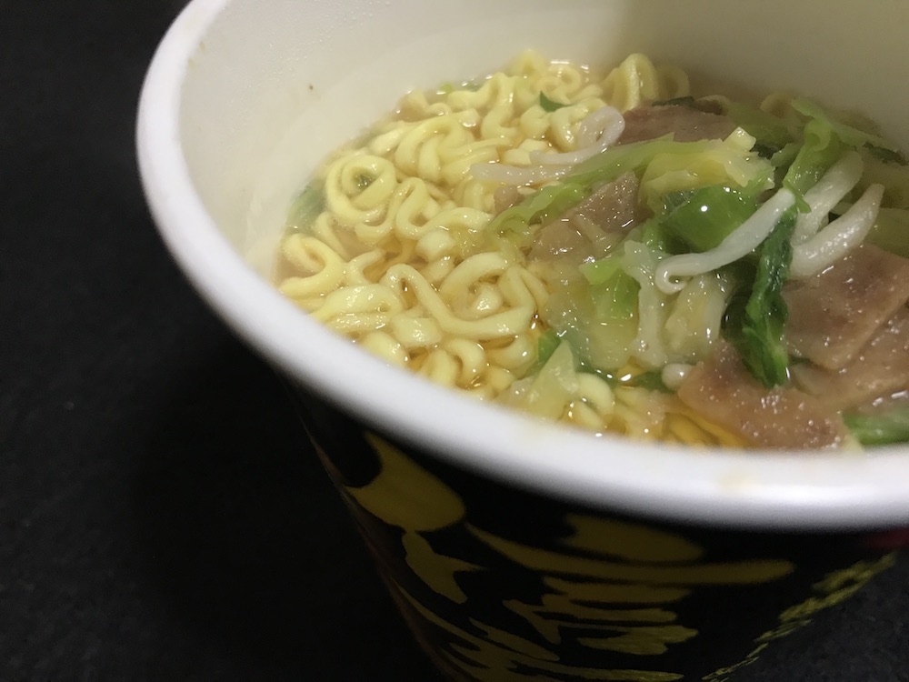 札幌らーめん信玄コクみそ味　出来上がり