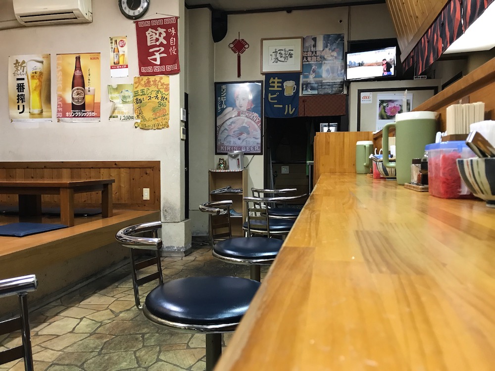 大連らーめん 店内