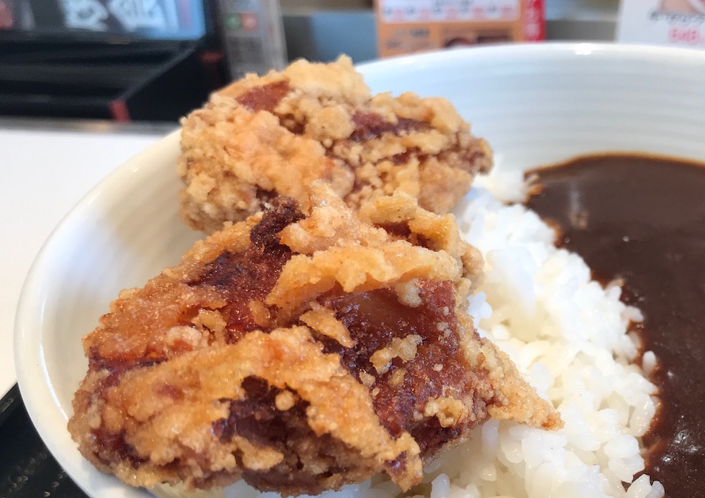 吉野家　から揚げカレー　から揚げ