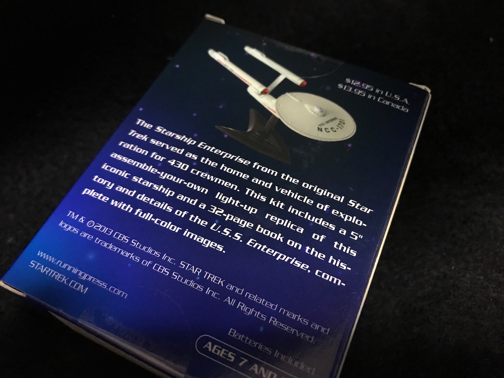 Star Trek: Light-Up Starship Enterprise　箱裏