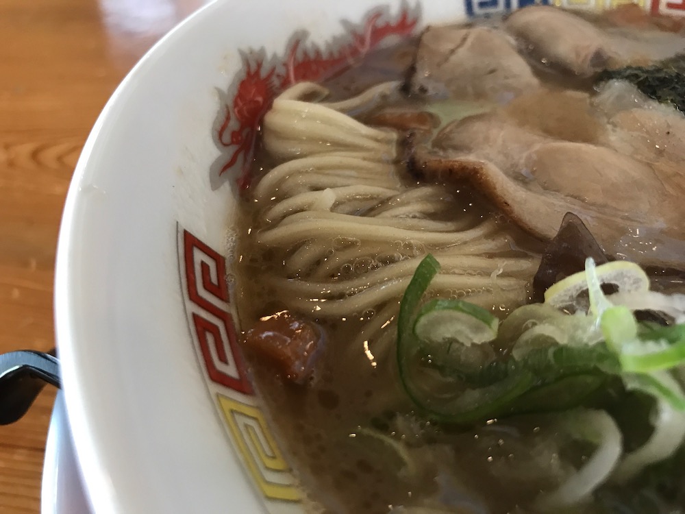 明日香大和店　英龍麺　麺