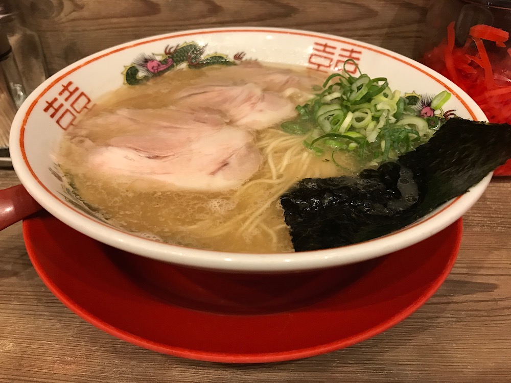 らーめん家 MARU　豚骨ラーメン