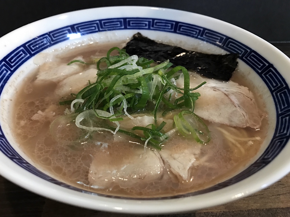 麺屋ぷいぷい　ラーメン　630円
