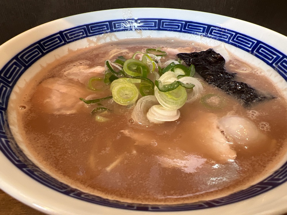 麺屋ぷいぷい　ラーメン　630円