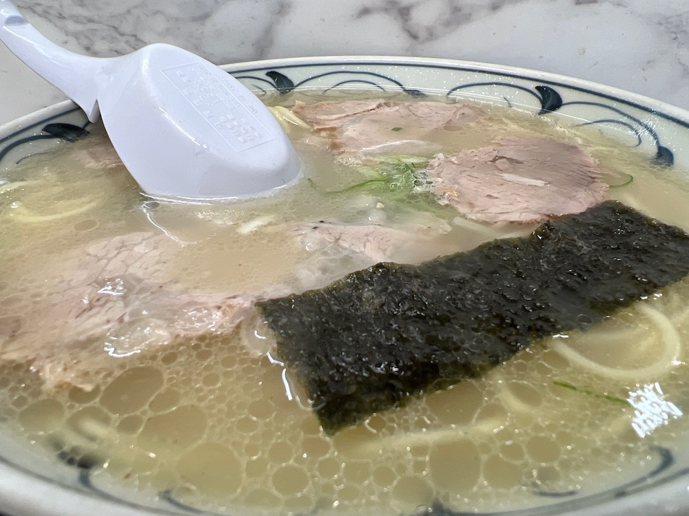 らーめんもとむら　変わらぬさがらしさ　ラーメン