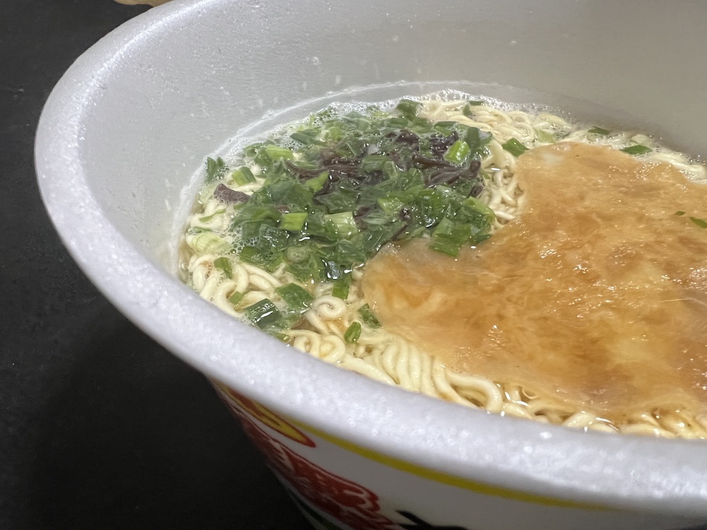 焼豚ラーメン×麺道はなもこし鶏白湯ラーメン 出来上がり