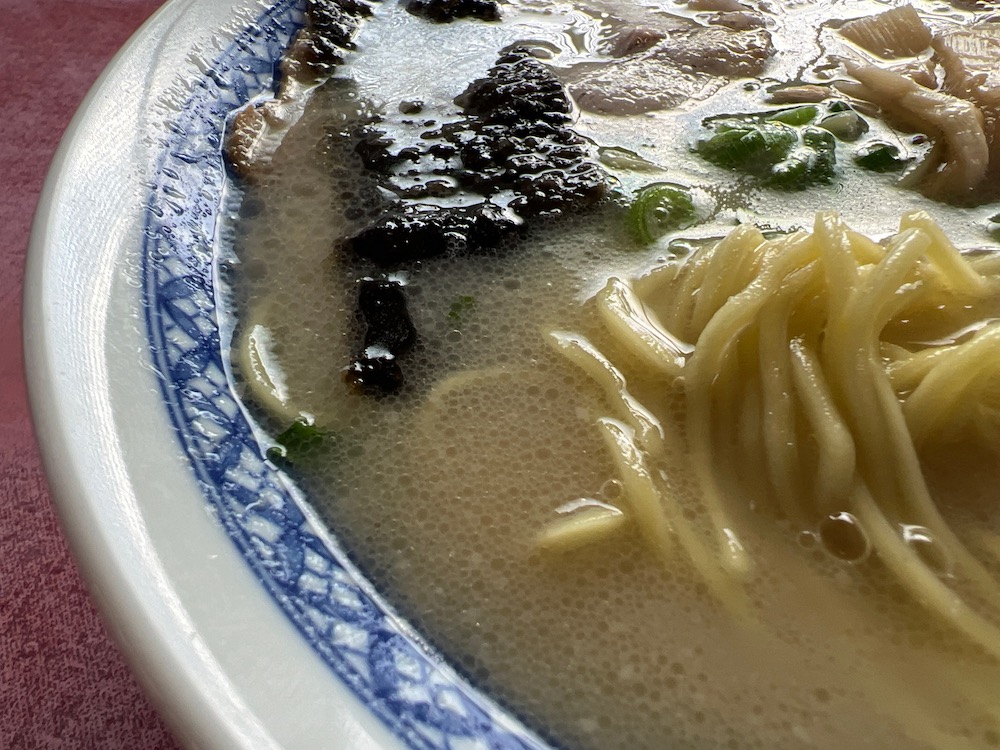 大久ラーメン　ラーメン　スープ