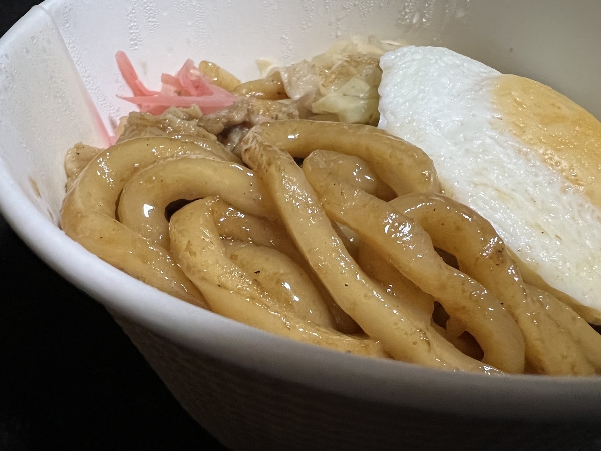 うどんMAP監修九州醤油の焼きうどん　麺