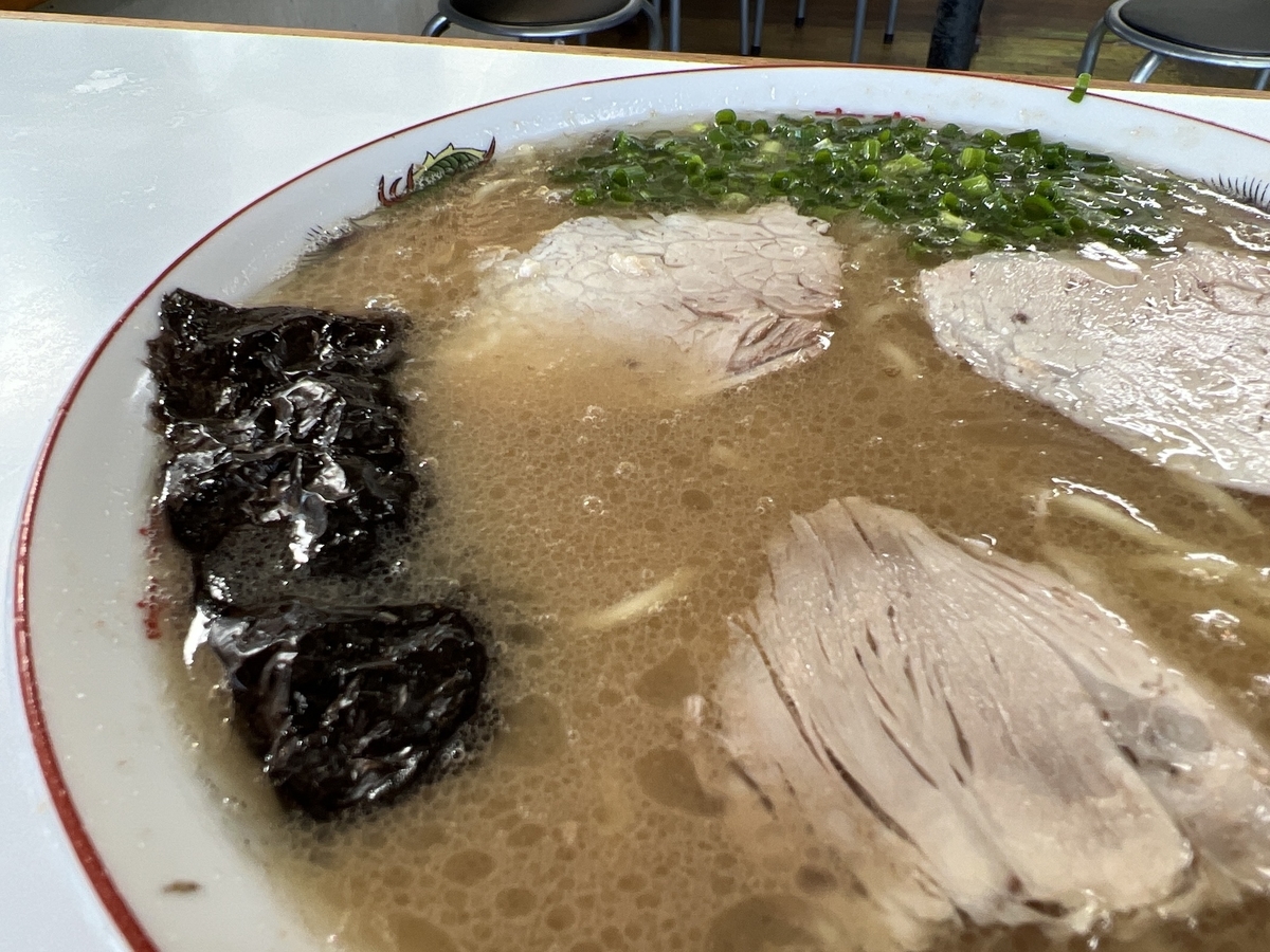 竜里 ラーメン 620円