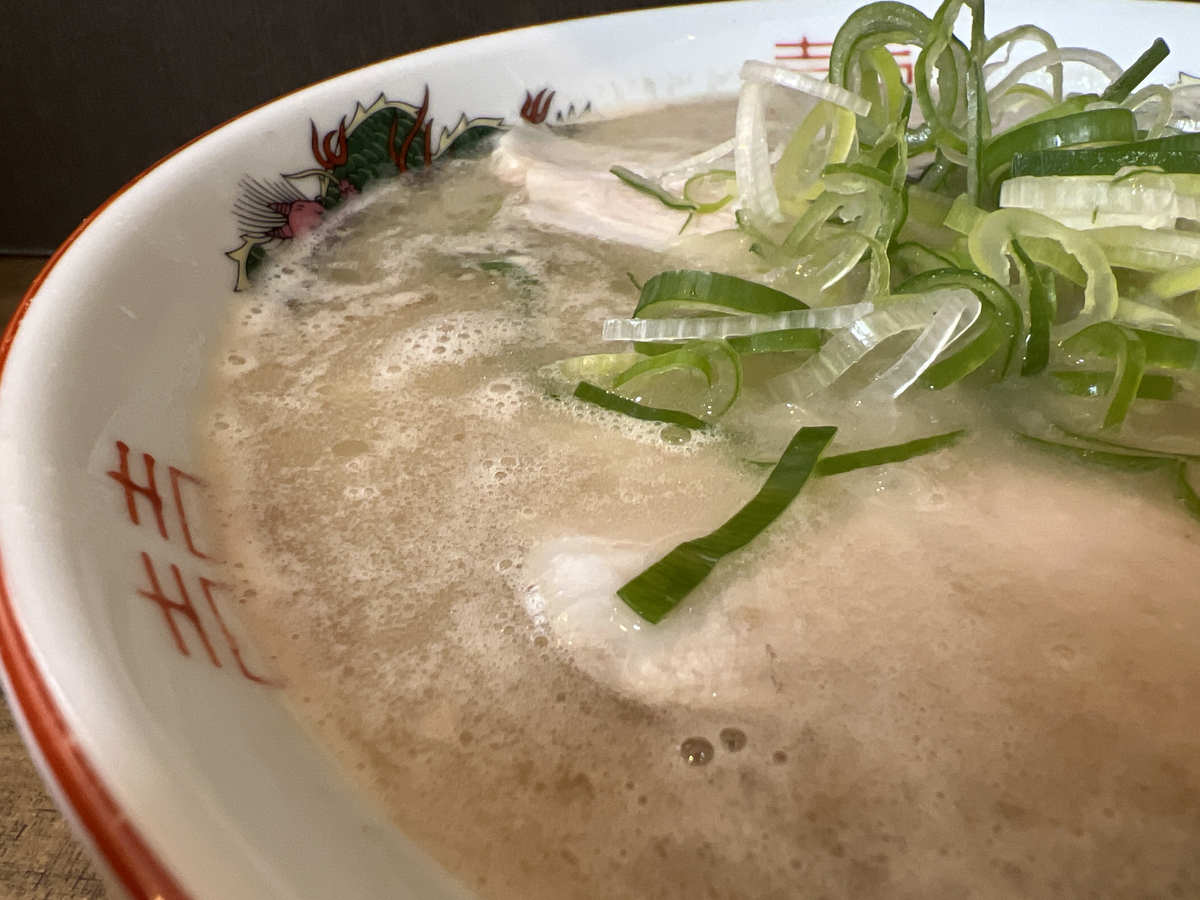 麺屋ぷいぷい　ラーメン　700円