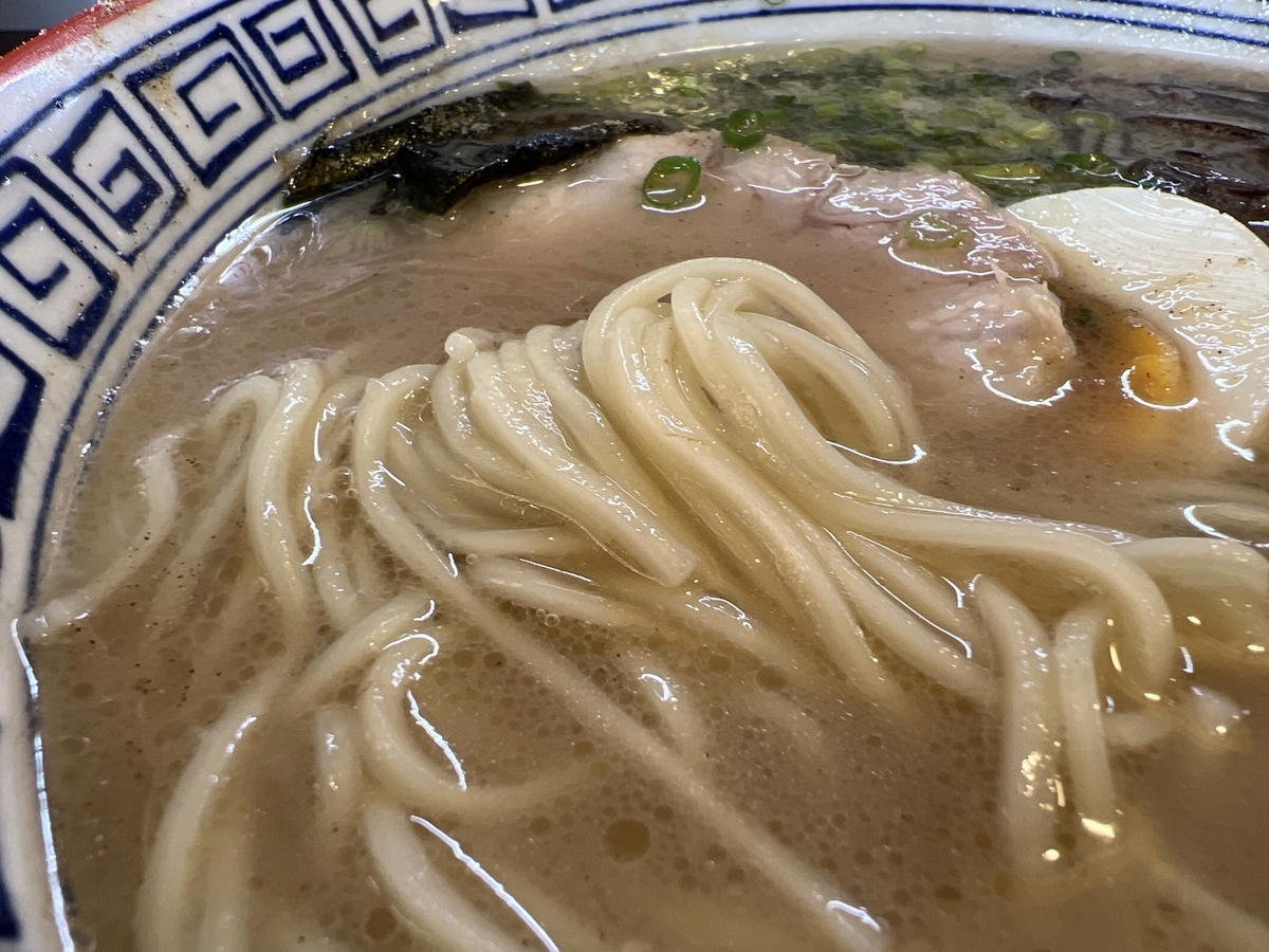 菊池拉麺専門店 桂仙らーめん　麺