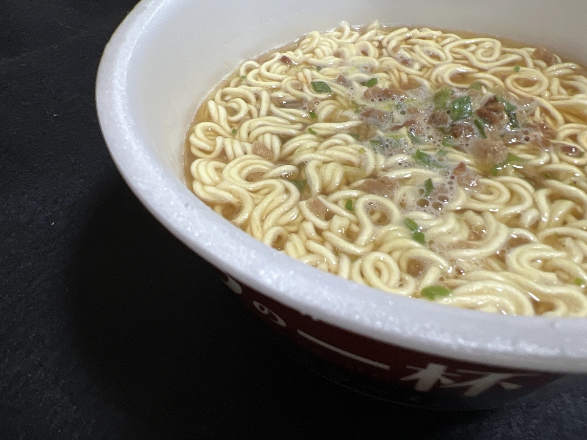コクの一杯 鶏ガラ醤油ラーメン　出来上がり