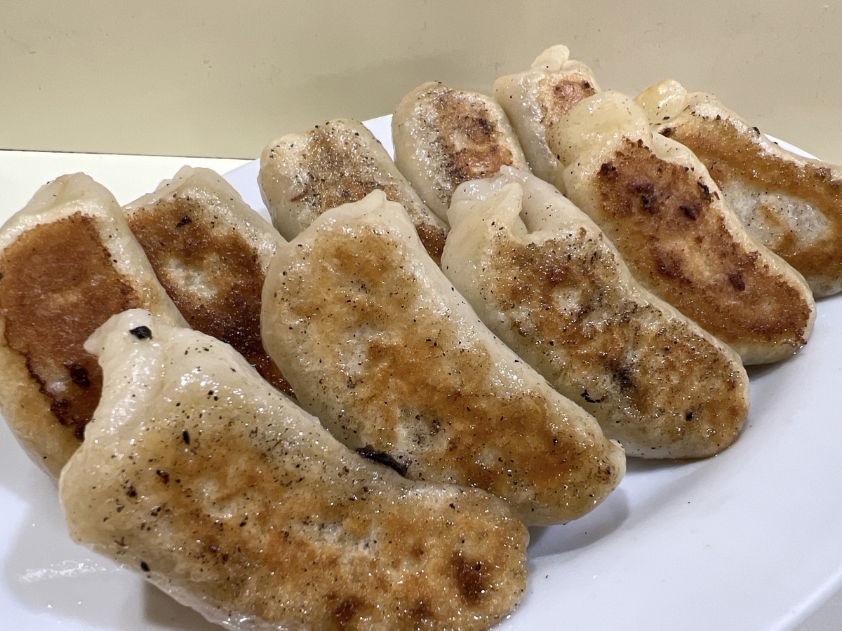 ぎょうざ屋　焼きぎょうざ