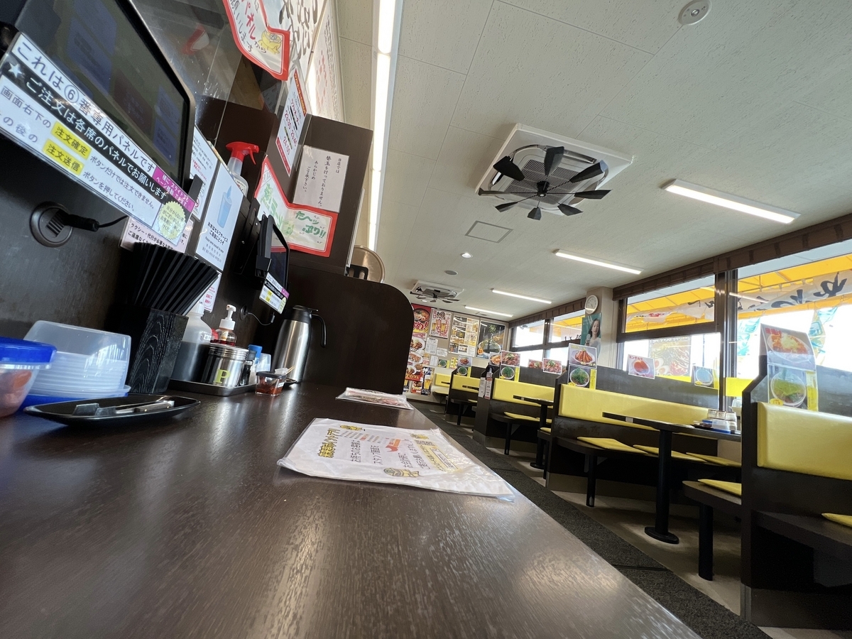 来来亭佐賀新栄店　店内