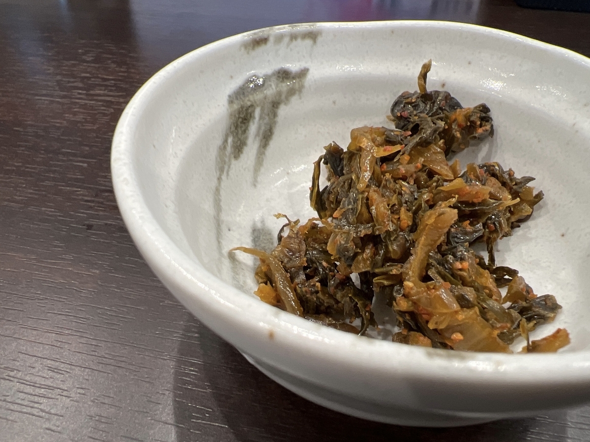 らーめんまるい　辛子高菜　かなり印象的