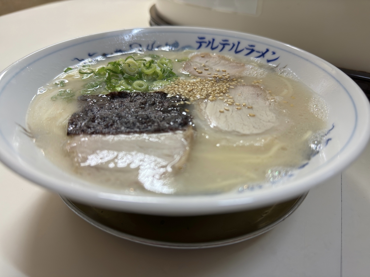 テルテルラーメン 柔麺の魅力 ラーメン