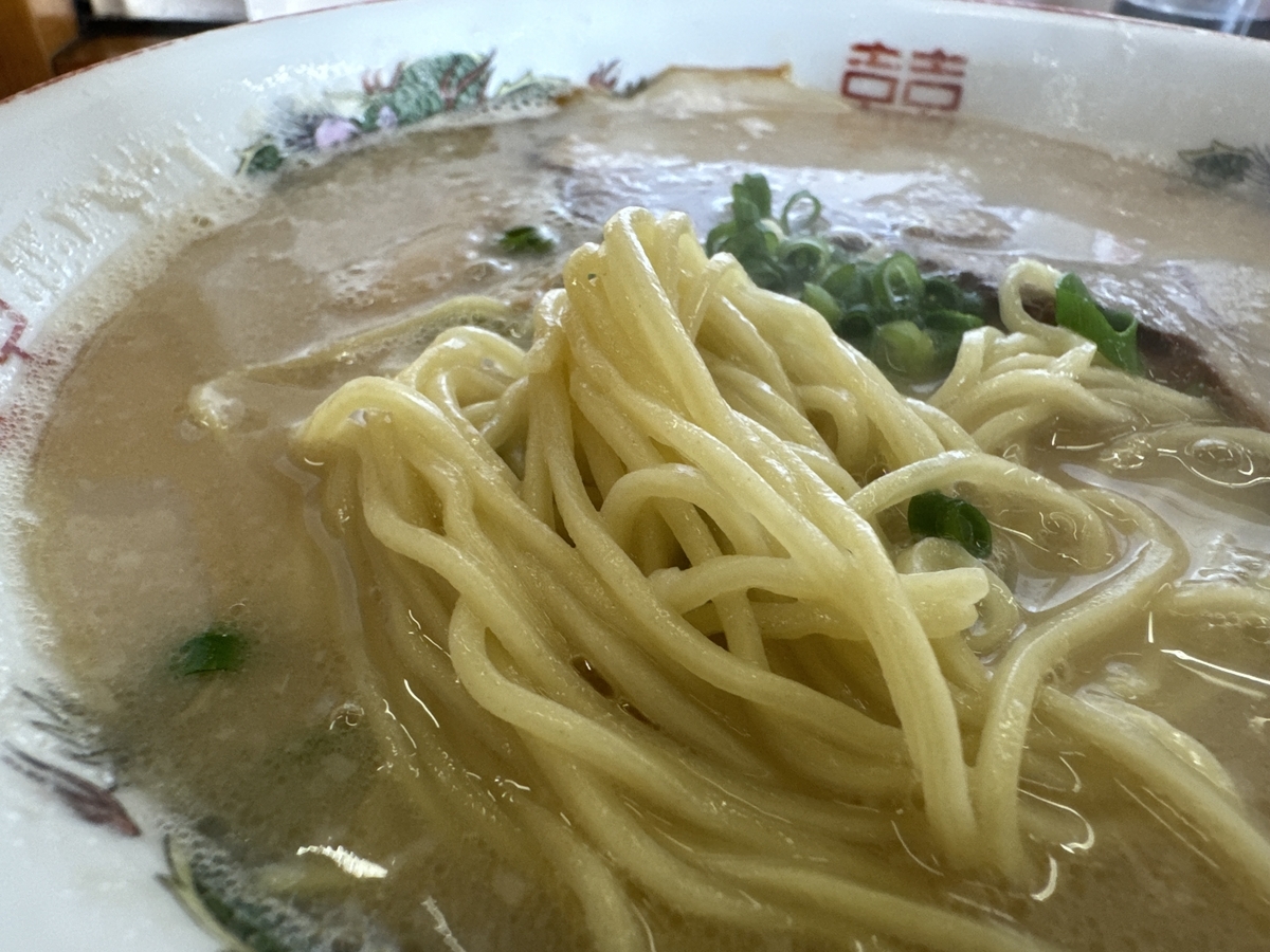 大久ラーメン鳥栖店　ラーメン　太麺　替玉専用
