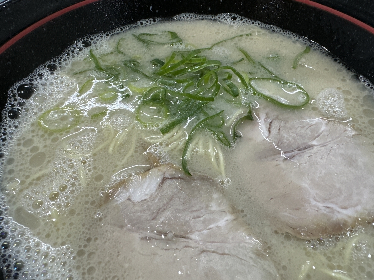 久留米ラーメン　金ちゃん　ラーメン