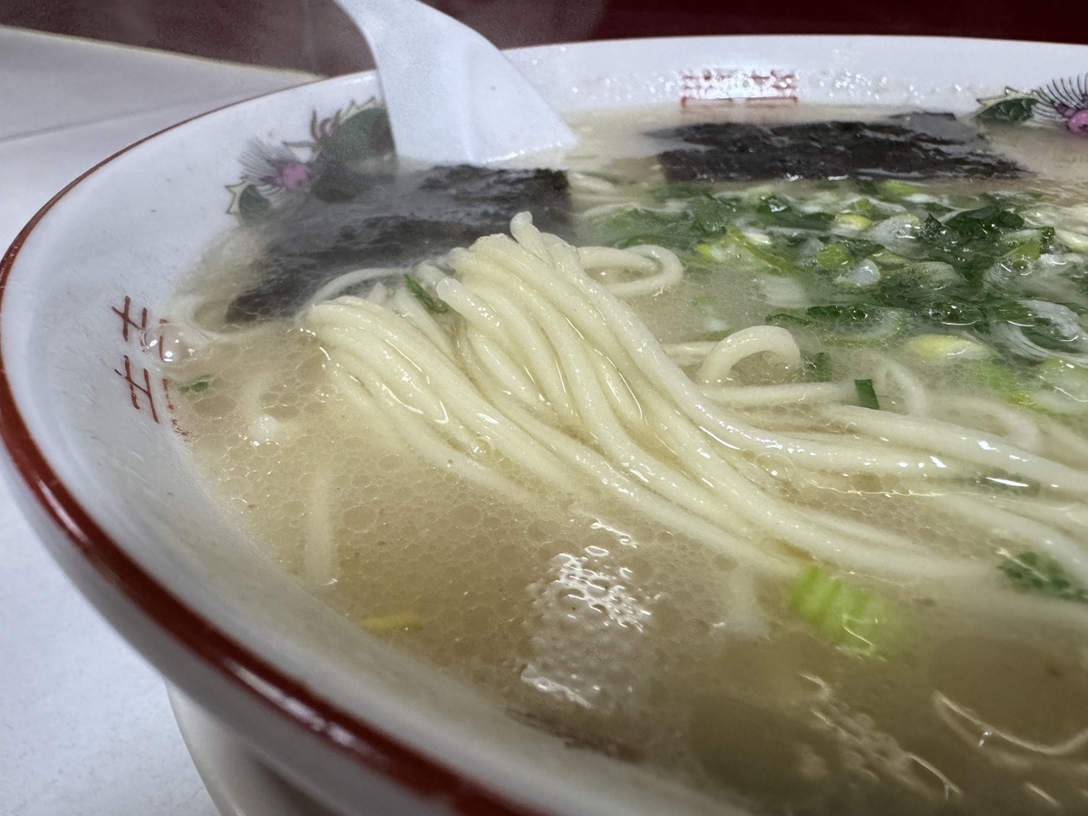 駅前ラーメンビックワン　営業時間変更 ヤング　麺