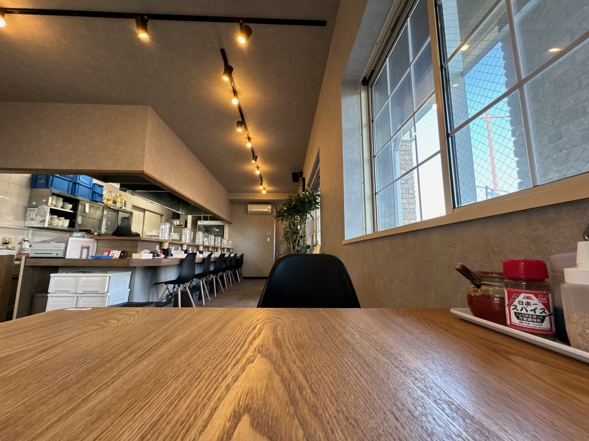 佐賀市　麺やkyu　店内