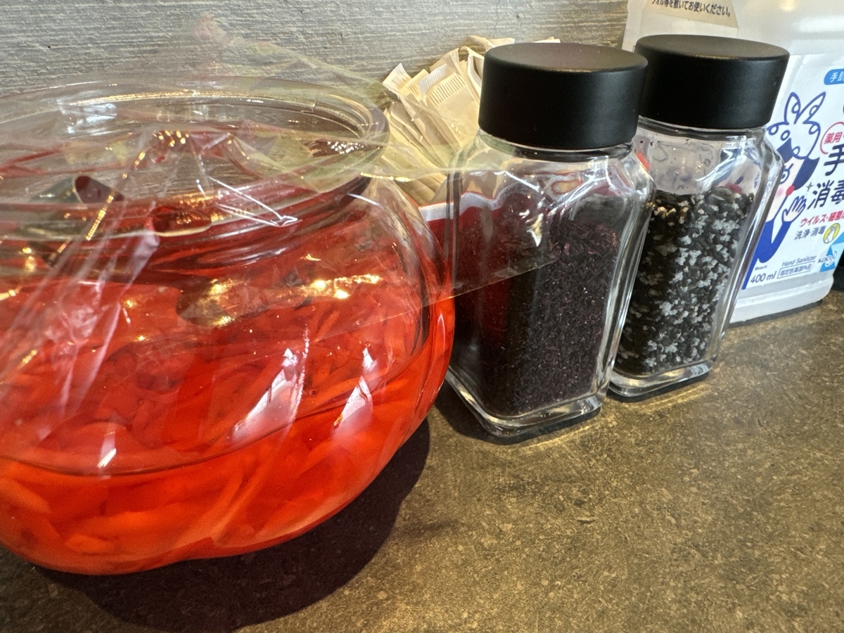 らーめんげんこつ　机上　調味料