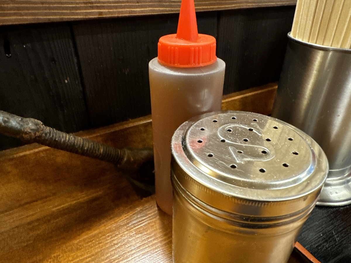 丸星中華そばセンター　きれいな調味料