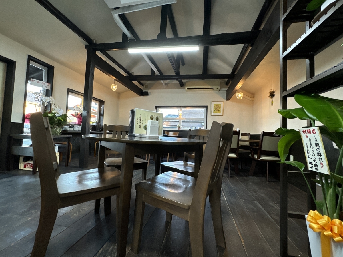 めん処　龍の群れ　店内