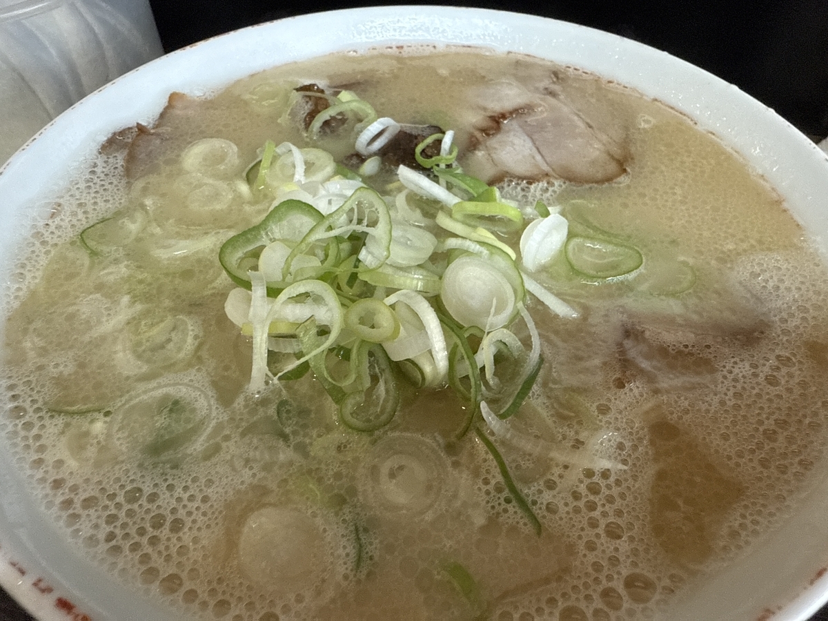 長浜一番　ラーメン680円