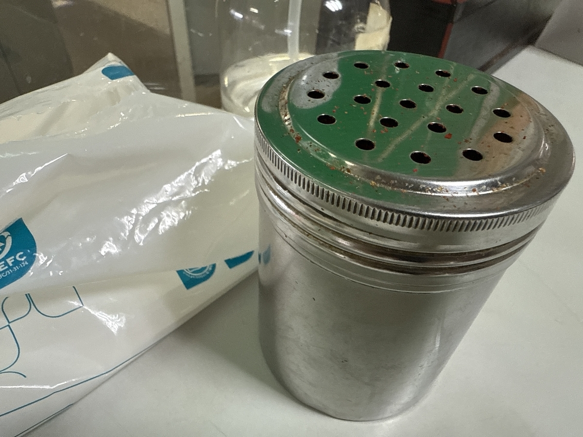 2025駅長対抗 ご当地麺総選挙 　中央軒　机上