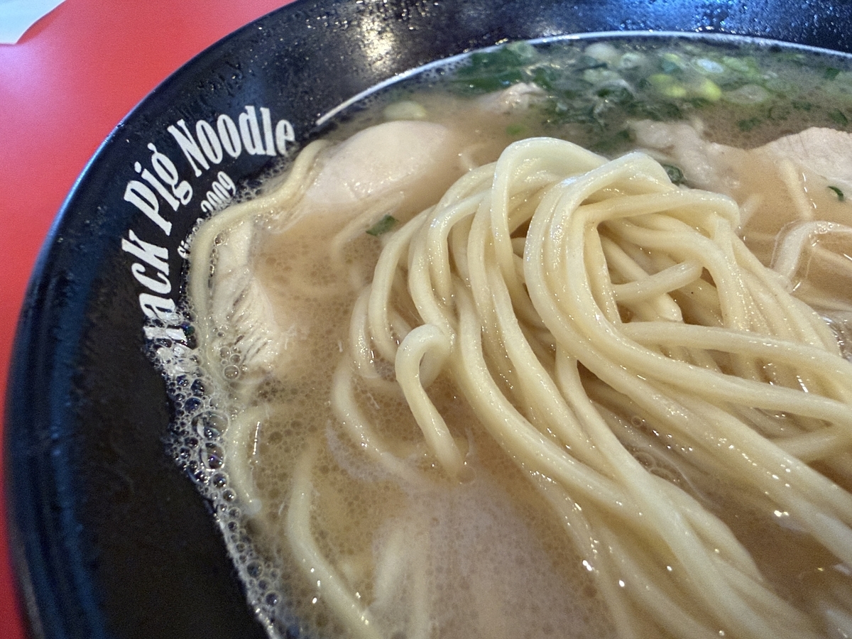麺屋 ぶらっくぴっぐ　移転　ラーメン　麺