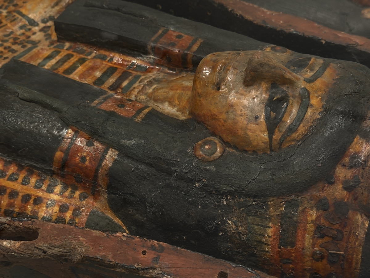 ウェレトワハセトの棺と  内部のカルトナージュ