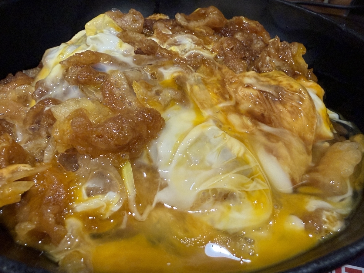 資さんうどん　資たま丼　