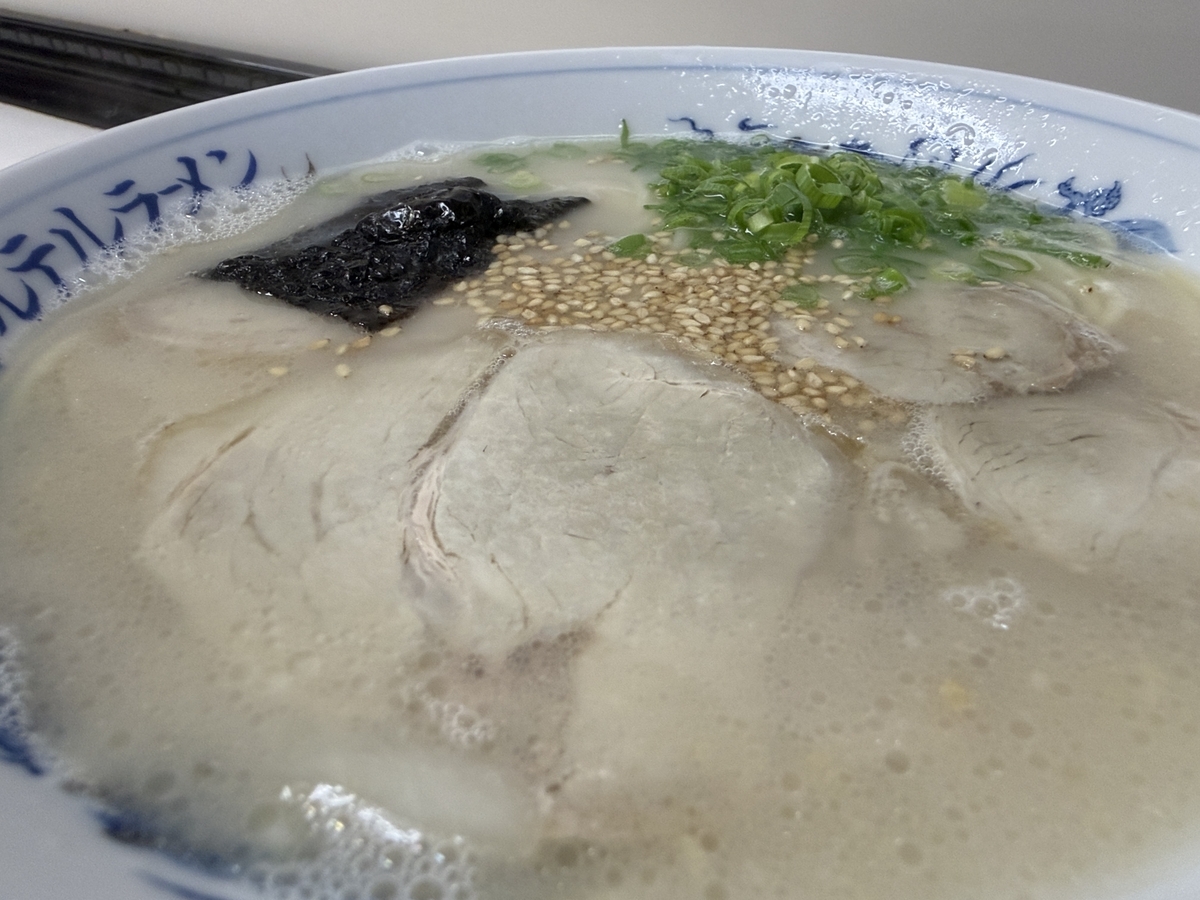 テルテルラーメン　ラーメン　癒し系さがラーメン