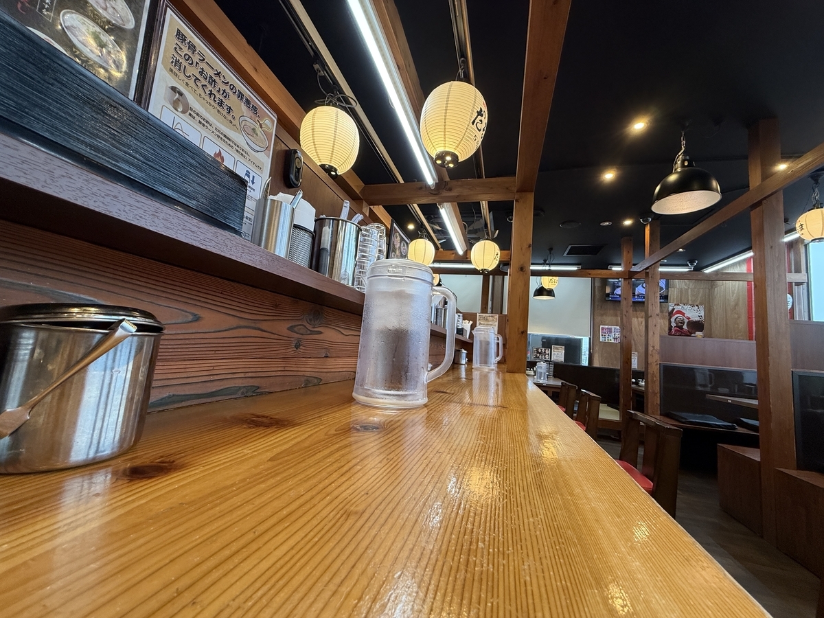 博多だるま5号線　店内