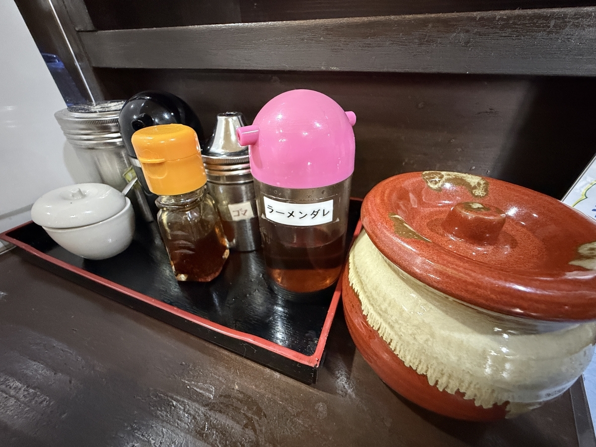 久留米ラーメン 金ちゃん　机上