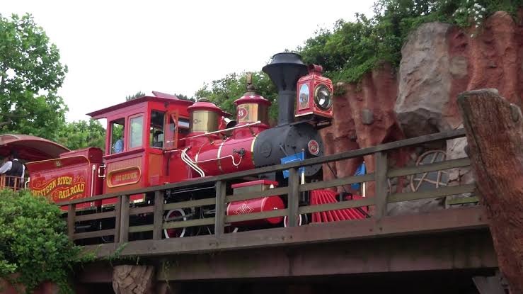 ウエスタンリバー鉄道 - 東京ディズニーリゾート物語
