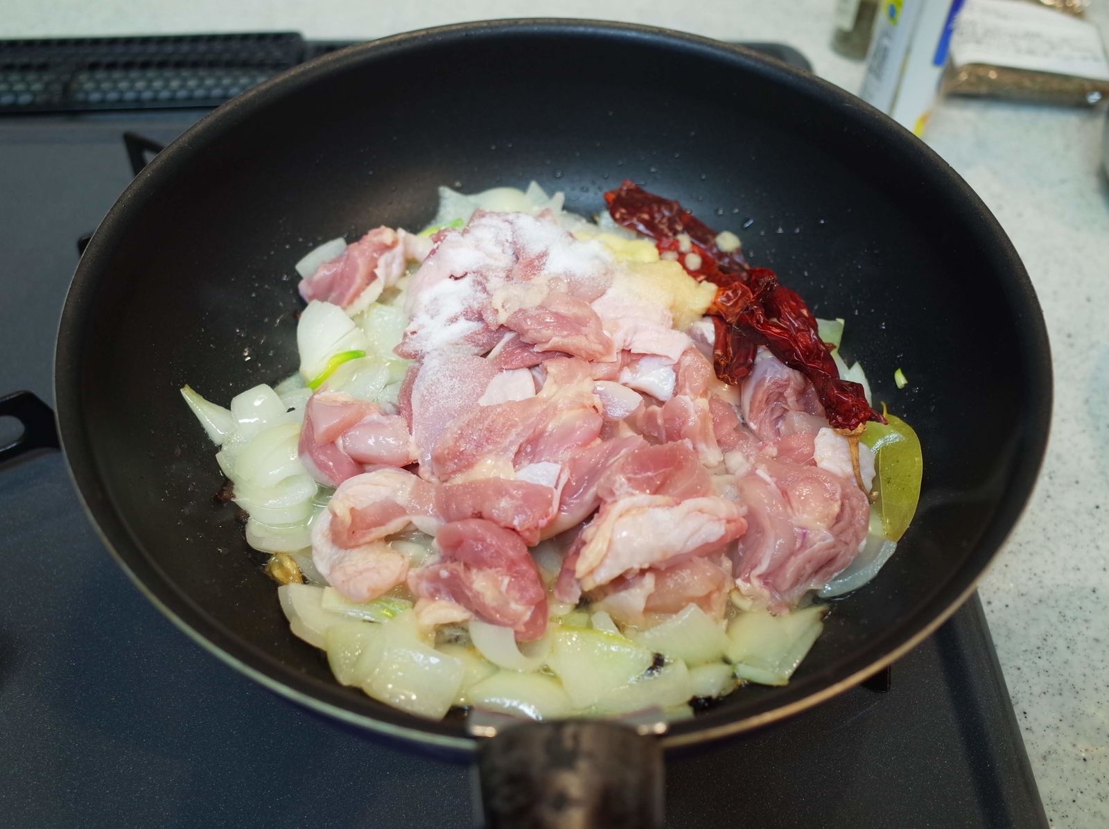 f:id:hitode909:20190506225724j:plain f:id:hitode909:20190506225724j:plain