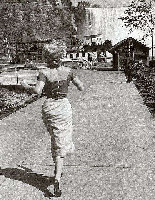 Marilyn Monroe Niagara10:plain