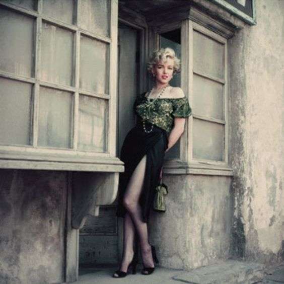 marilynmonroe Bus stop4:plain